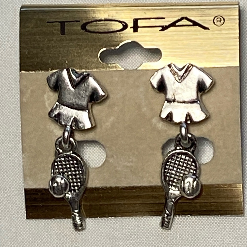 New Tofa Earrings (Tennis Player) silver tone